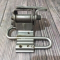 Петля двері задньої правої нижня Audi A4 B6 (2000-2006),A4 B7 (2004-2008),A6 C6 (2004-2011) 8E0833412