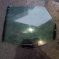Скло дверей задніх лівих Audi 80 B3 1986-1991 813845025