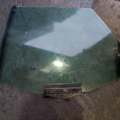 Скло дверей задніх лівих Audi 80 B3 1986-1991 813845025