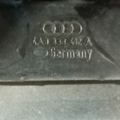 Петля двері задньої правої нижня Audi A4 B5 (1994-2001) 4A0833412A