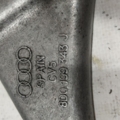 Кронштейн двигуна передній 2.5 tdi Audi A6 C5 (1997-2004) 8D0199343J