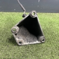 Кронштейн подушки двигуна правий Audi A6 C5 (1997-2004) 4B0199308