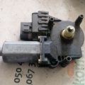 Мотор склопідйомника передній лівий Audi A6 C5 (1997-2004) 0130821775