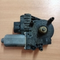 Мотор склопідйомника передній лівий Audi A6 C5 (1997-2004) 0130821775