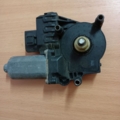 Мотор склопідйомника передній лівий Audi A6 C5 (1997-2004) 0130821775