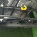 Рамка двері перед лів з склопідіймачем 4F0837461A Audi A6 C6 (2004-2011) 7L0837353