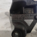 кронштейн опори  Ford Focus MK1 (1998-2005) 4M513K305BC