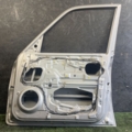 Двері передні праві Hyundai Terracan HP (2001-2007) 76020H1010