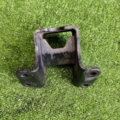 Кронштейн опори двигуна правий Hyundai Terracan HP (2001-2007) 0K88R39020A