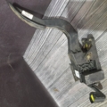 педаль газу (акселератора) Hyundai Terracan HP (2001-2007) 32720H1075