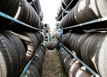 Гуртовий продаж автошин та колісних дисків пакетами