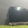 Скло заднє ліве Kia Sorento JC (2002-2009) 834113E010