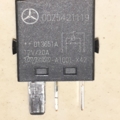 Реле вентилятора кондиціонера Mercedes-Benz C-Class W202 (1993-2000) 0025421119