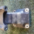 Кронштейн подушки двигуна лівої Mercedes-Benz C-Class W203 (2000-2007) A6112230704