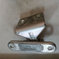 Петля дверей задня ліва верхня mercedes w203 Mercedes-Benz C-Class W203 (2000-2007) A2037300537