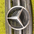 Решітка радіатора Mercedes-Benz ML-Class W163 1997-2005 A1638800185