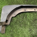 Бризговик передній лівий Nissan X-Trail T30 (2001-2007) 638558H300