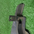 Бризговик передній правий Nissan X-Trail T30 (2001-2007) 638548H300
