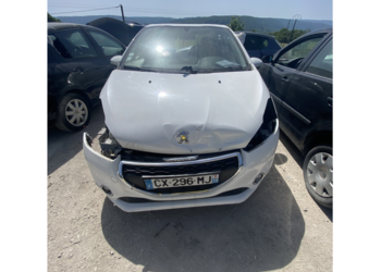 Peugeot 208 1.2 VTI 68 к.с. — розборка, запчастини та машинокомплект