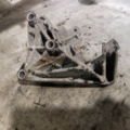 Кронштейн компресора кондиціонера Renault Kangoo I (1997-2009) 7700112690