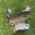 Кронштейн крила переднього правий Renault Megane III (2008-2016) 6256002E