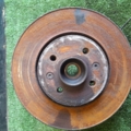 Цапфа перед права Renault Scenic II (2003-2009) 8200297033