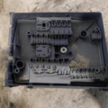 Блок запобіжників Volkswagen Caddy III (2004-2015) 1K0937125