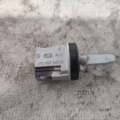 Датчик температури повітря Volkswagen Caddy III (2004-2015) 1K0907543G