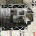 Опорний кронштейн рулевой колонки Volkswagen Caddy III (2004-2015) 1T0419250A