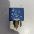 Реле (багатофункціональне) Volkswagen Golf II 1983-1992 857951253
