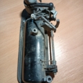 Елемент замка кабіни Volkswagen Golf IV (1997-2006) 1J6827565A