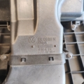 Декоративна кришка двигуна (дефект ) Volkswagen Golf V (2003-2009),Touran I (2003-2010) 03C129607N