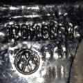 Петля дверей передні праві Volkswagen Golf V (2003-2009) 1K0831402L