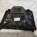 Центральна решітка повітряна vw jetta v 1k0819153 Volkswagen Golf VI (2008-2012) 1K0819153