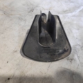 Накладка сидіння зад. Volkswagen Jetta IV (1999-2005) 8P0886197
