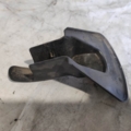 Накладка сидіння зад. Volkswagen Jetta IV (1999-2005) 8P0886197