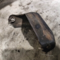 Кронштейн опоры двигателя passat b2 Volkswagen Passat B2 80-88 811199305B