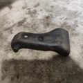 Кронштейн Volkswagen Passat B2 80-88 068130143A