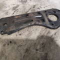 Кронштейн Volkswagen Passat B2 80-88 068199293D