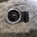 Кронштейн Volkswagen Passat B3 (1988-1993) 068115417R