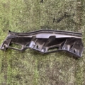 Кронштейн бампера переднього, зовнішній правий Volkswagen Passat B6 (2005-2010) 3C0807890