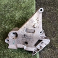 Кронштейн подушки опори двигуна правої Volkswagen Passat B6 (2005-2010) 03G199207G