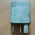 Реле звукового сигнала Volkswagen Passat B6 (2005-2010) 1K0951253