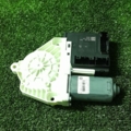 Моторчик склопідйомника передній правий Volkswagen Passat CC 2008-2012 3C095979