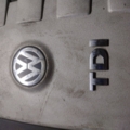 Кришка мотора Volkswagen Touareg I (2002-2010) 070103926