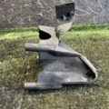 Кронштейн двигуна правий Volkswagen Touareg I (2002-2010) 070199308B