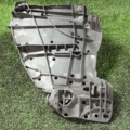 Кронштейн фари дефект Volkswagen Touareg I (2002-2010) 7L6941292
