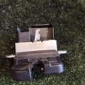 Замок кришки багажника Volkswagen Touran I (2003-2010) 1T0827505J