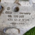 Кронштейн подушки (опори) двигуна, передньої Volkswagen Touran I Рестайл (2010-2015) 03L199207