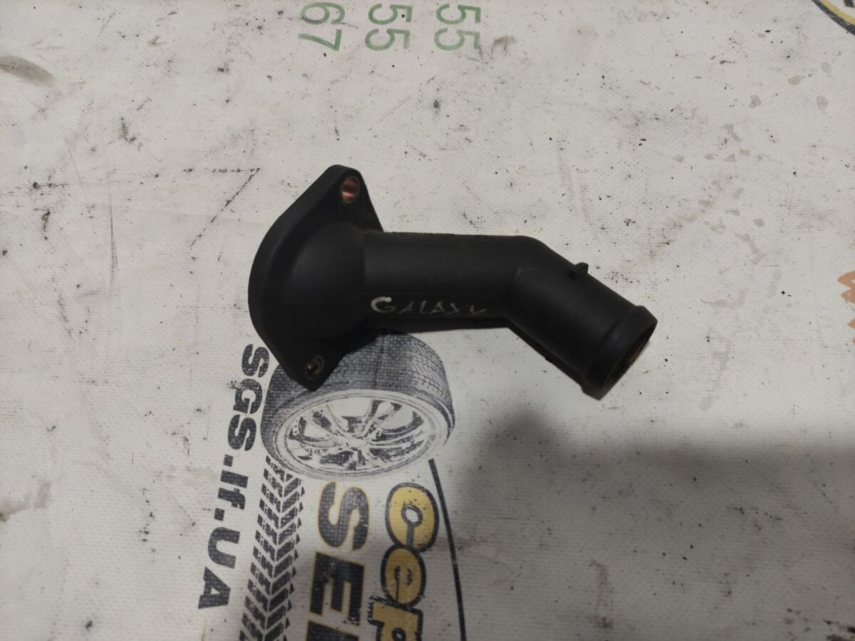 Audi A3 8P (2003-2012) 06A121121C